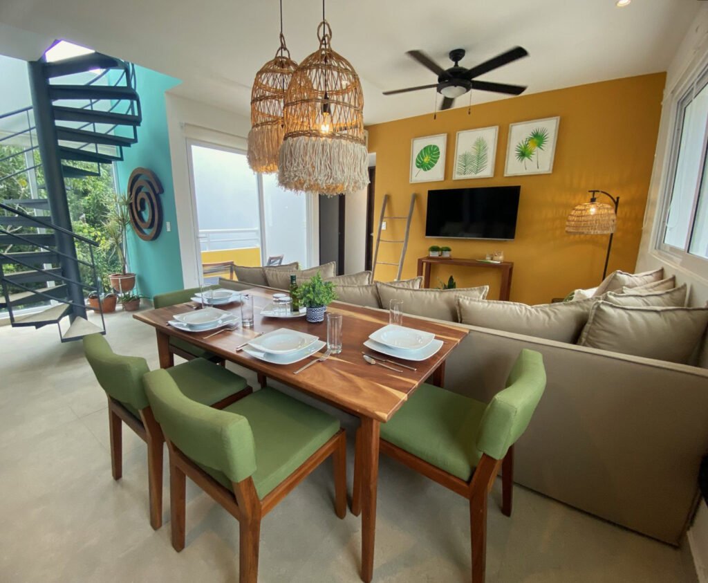 2-Dining-and-Living-with-Stairwell.jpg