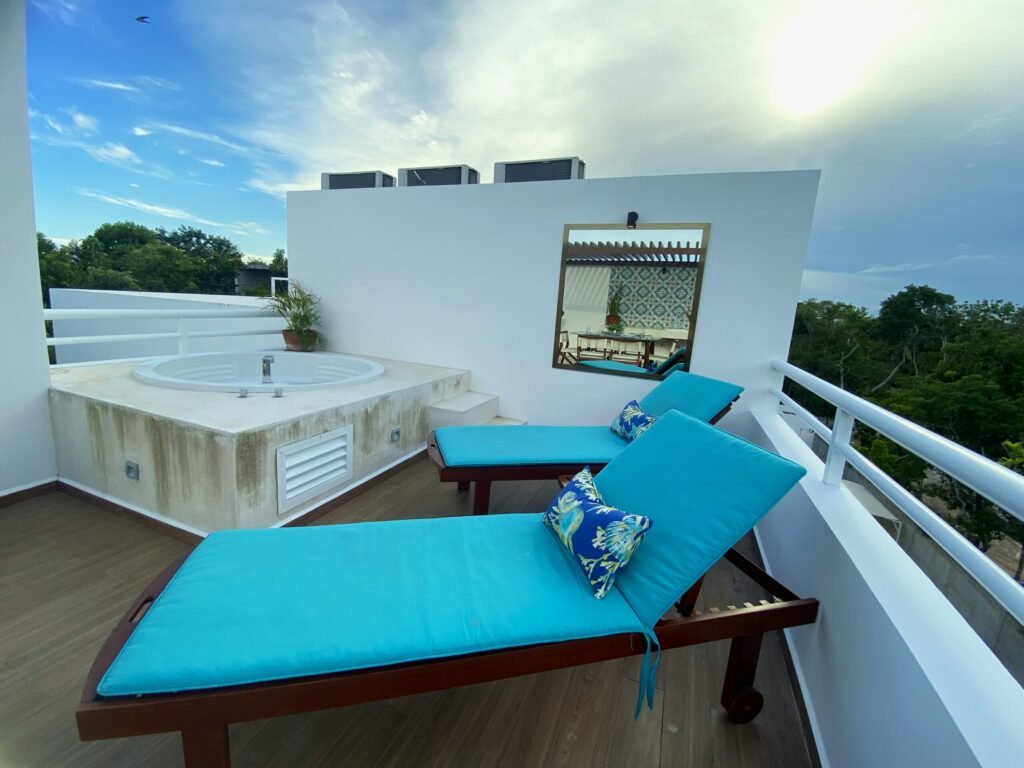 20-Terrace-3.jpg