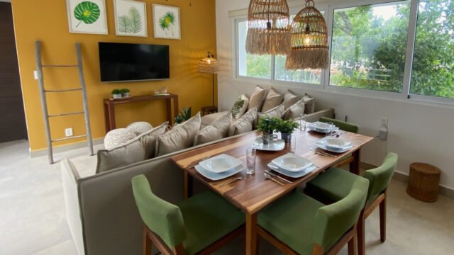 4-Dining-and-Living-Rooms.jpg