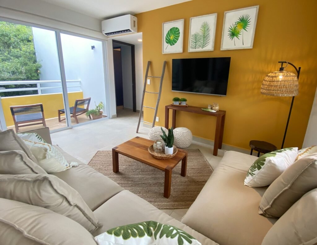5-Living-Room-and-Balcony.jpg