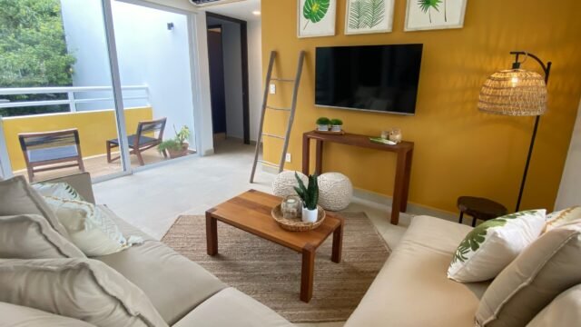 5-Living-Room-and-Balcony.jpg