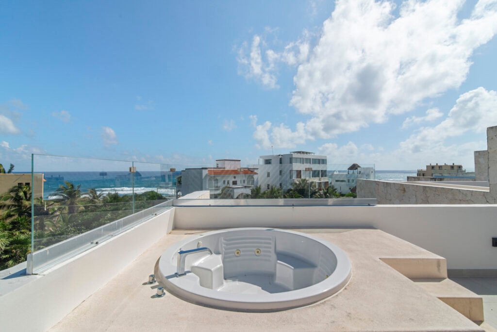 Bestdeal-SantamarC305-16.jpg
