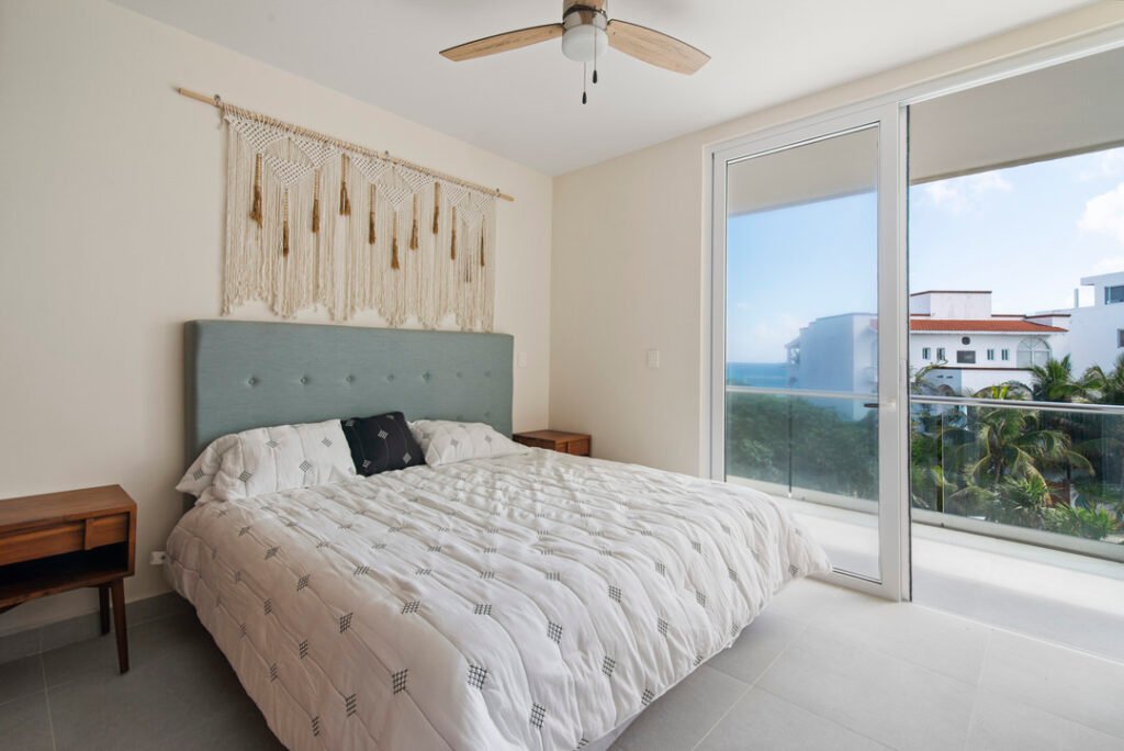 Bestdeal-SantamarC305-17.jpg
