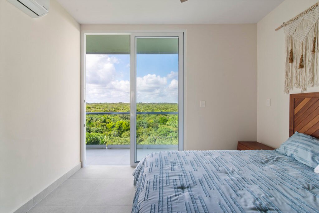 Bestdeal-SantamarC305-23.jpg