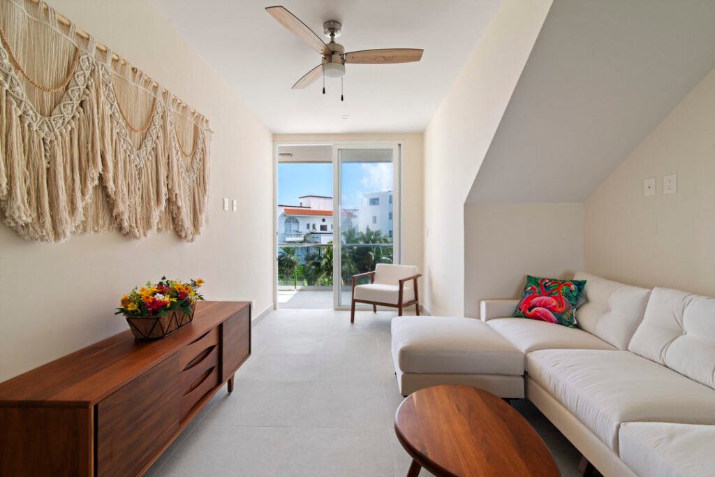 Bestdeal-SantamarC305-8.jpg
