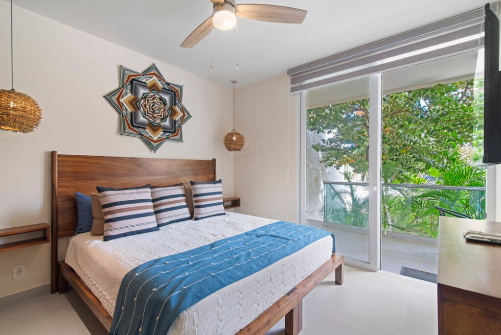 Bestdeal-SantamarD104-19.jpg