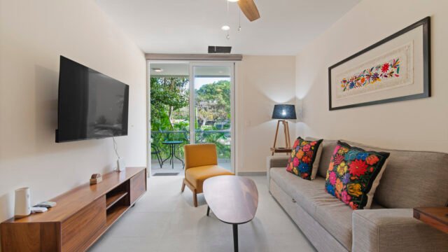 Bestdeal-SantamarD104-5.jpg