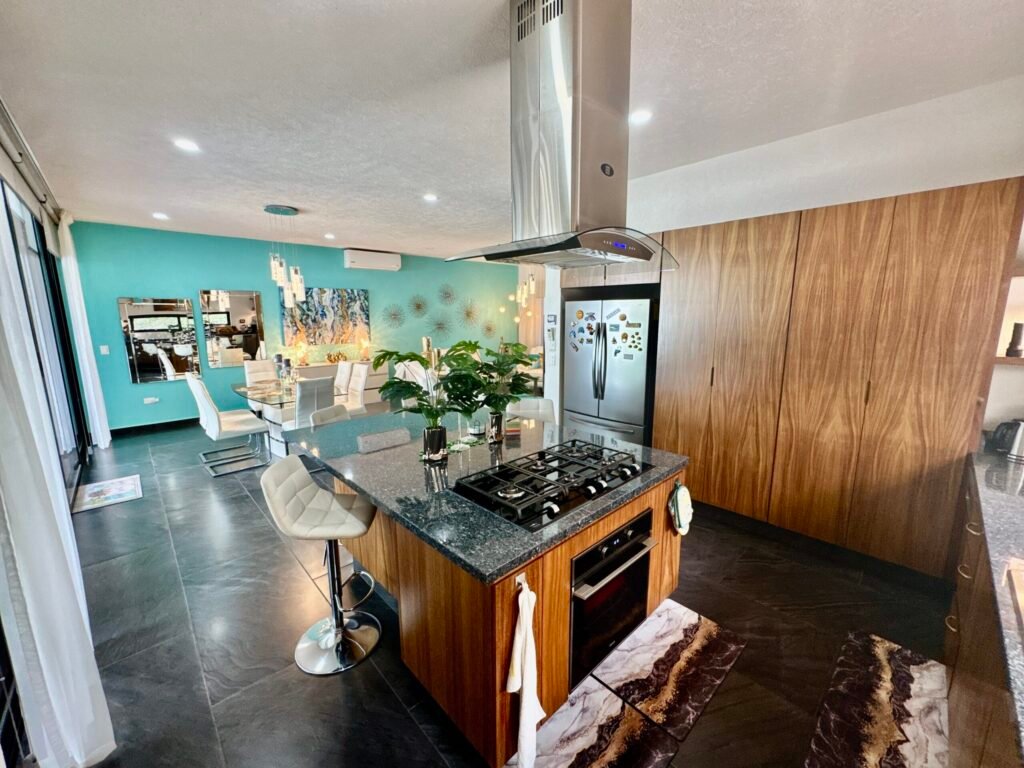Kitchen-1.jpg