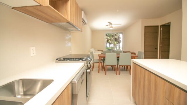 Santamar-1032.jpg