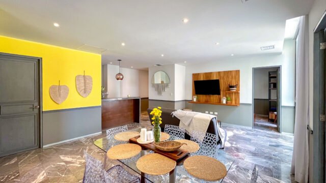 Singular-Joy-3-Bed-Condo-New-7.jpg