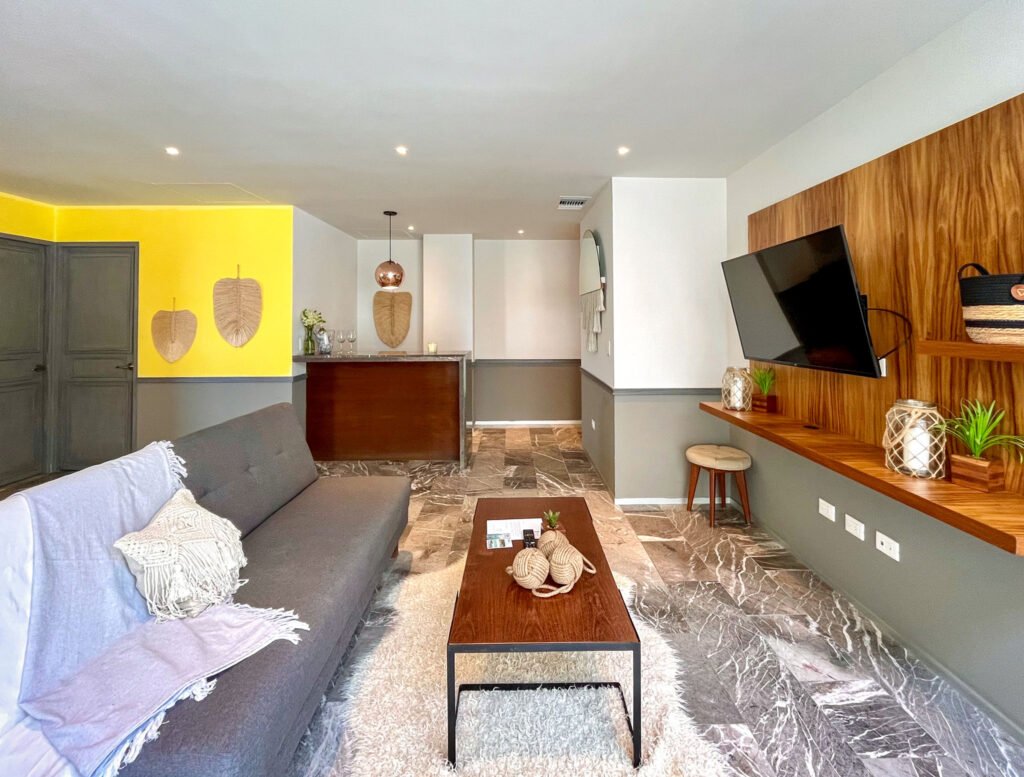 Singular-Joy-3-Bed-Condo-New-9-1.jpg