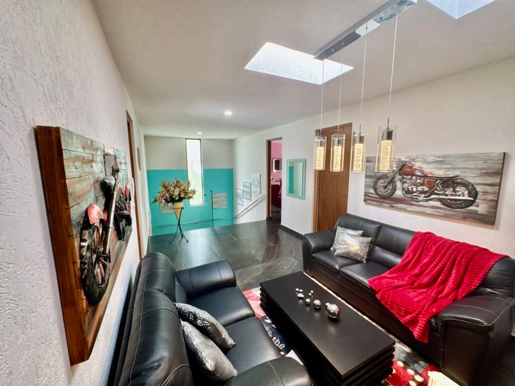 Sitting-room.jpg