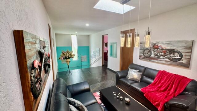 Sitting-room.jpg