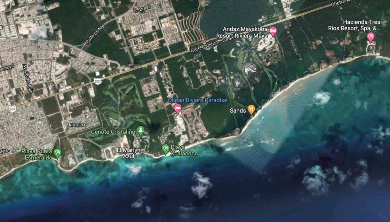 Map showing Via Arbolada near Playa Magna, Mayakoba and the Caribbean coast